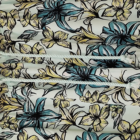 Beach Riot  Coastal Swim New Beach Riot Floral Pants Size Meduim - Picture 8 of 16